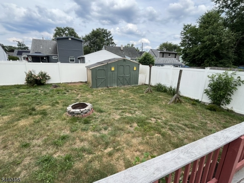 412 2Nd St