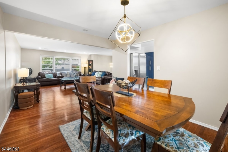 5 Rockaway Pl