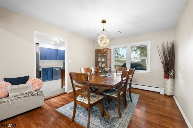 5 Rockaway Pl