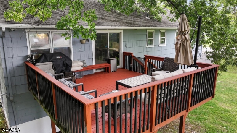 5 Rockaway Pl