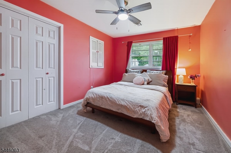 5 Rockaway Pl