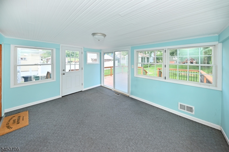 149 Seton Pl
