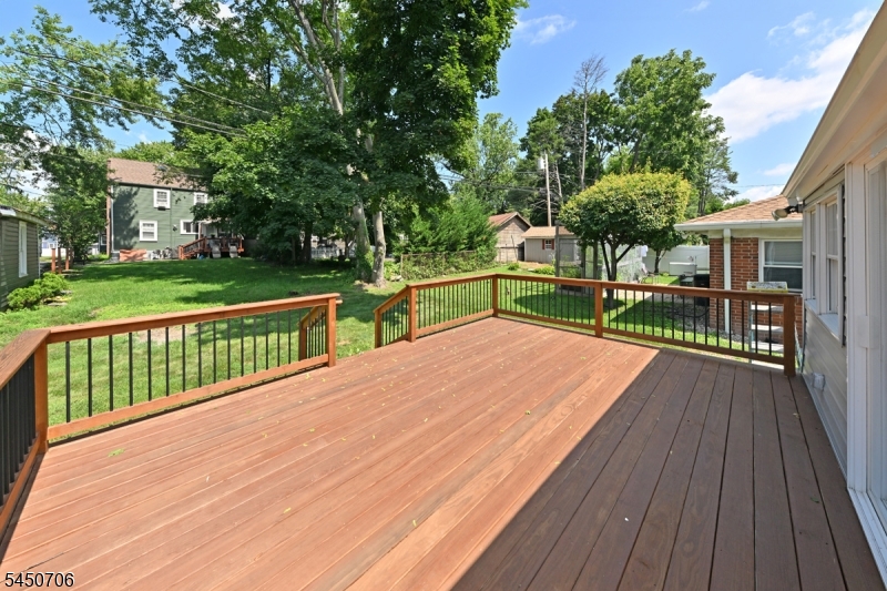 149 Seton Pl
