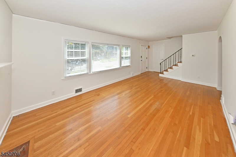 149 Seton Pl