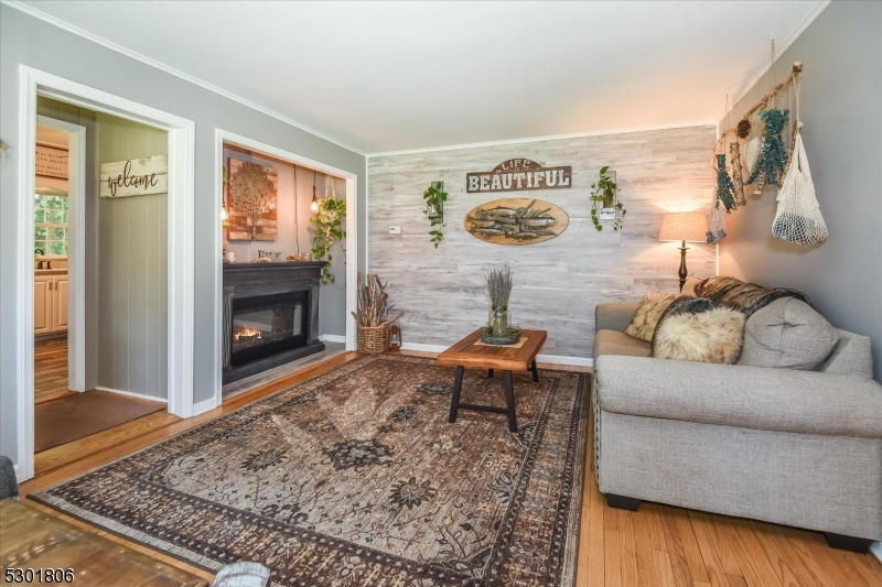 39 Circle Ave