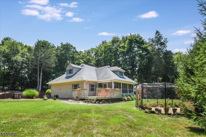 39 Circle Ave