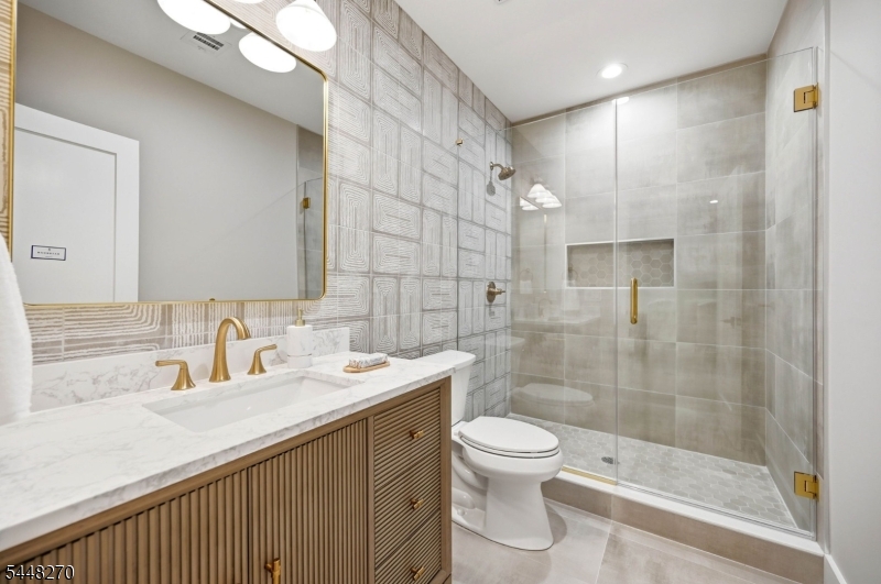 21 Kilmer Dr