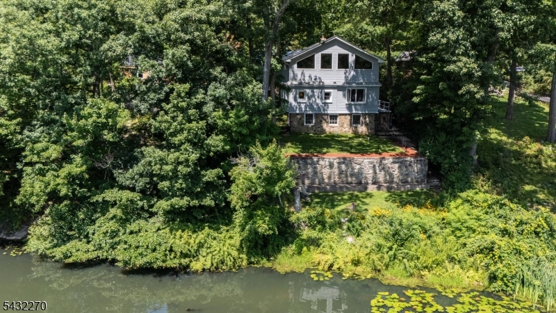 106 Poplar Grove Ter