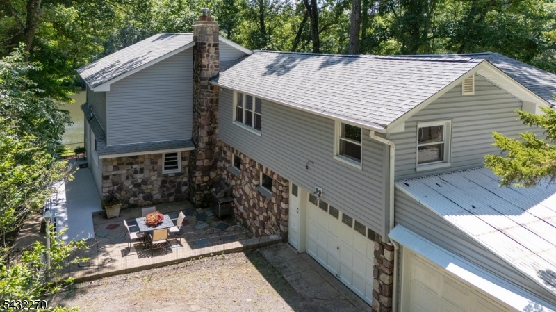 106 Poplar Grove Ter
