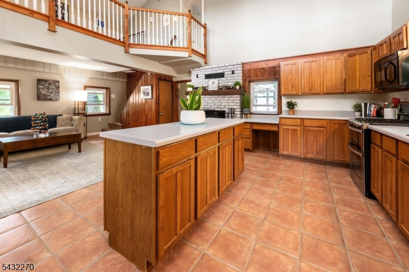 106 Poplar Grove Ter