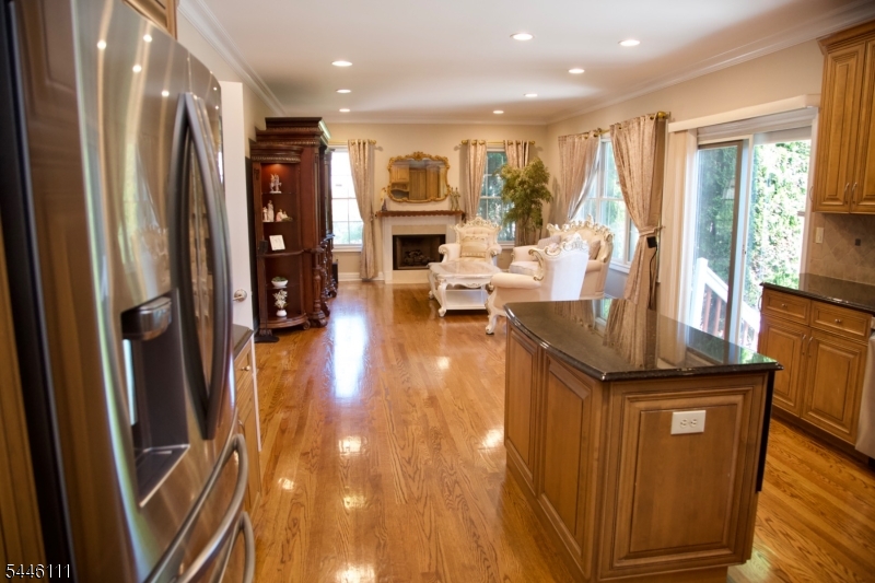 20 Hugenot St