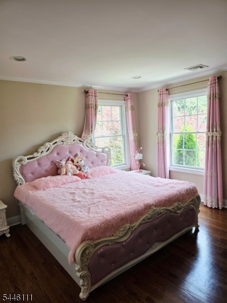 20 Hugenot St