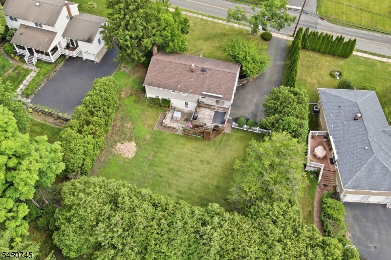 45 Ravine Ave