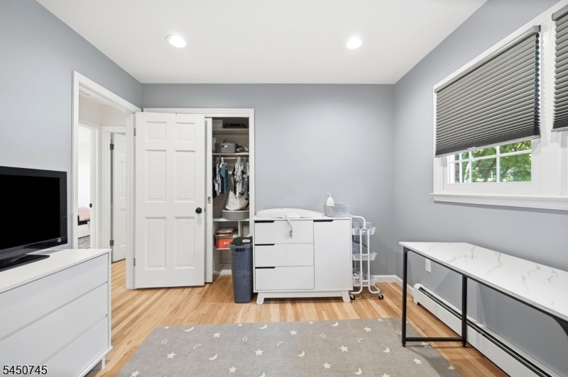 45 Ravine Ave