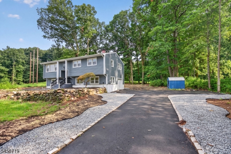 150 Mount Olive Rd