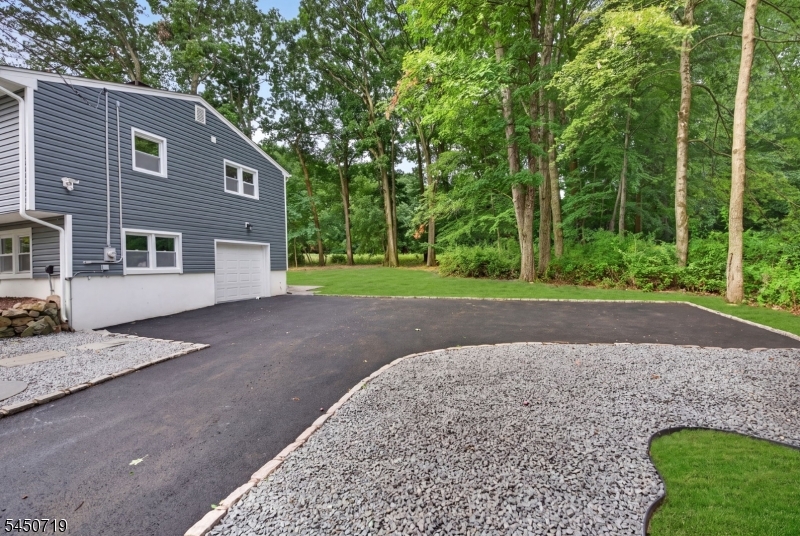 150 Mount Olive Rd