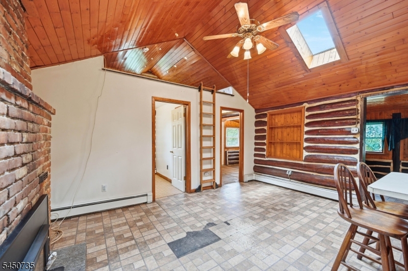 26 Clubhouse Ave
