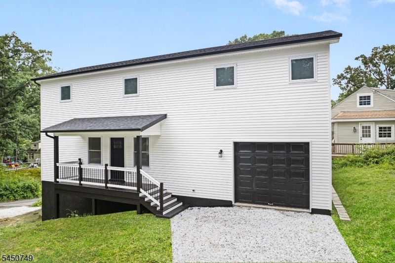 33 Allamuchy Trl