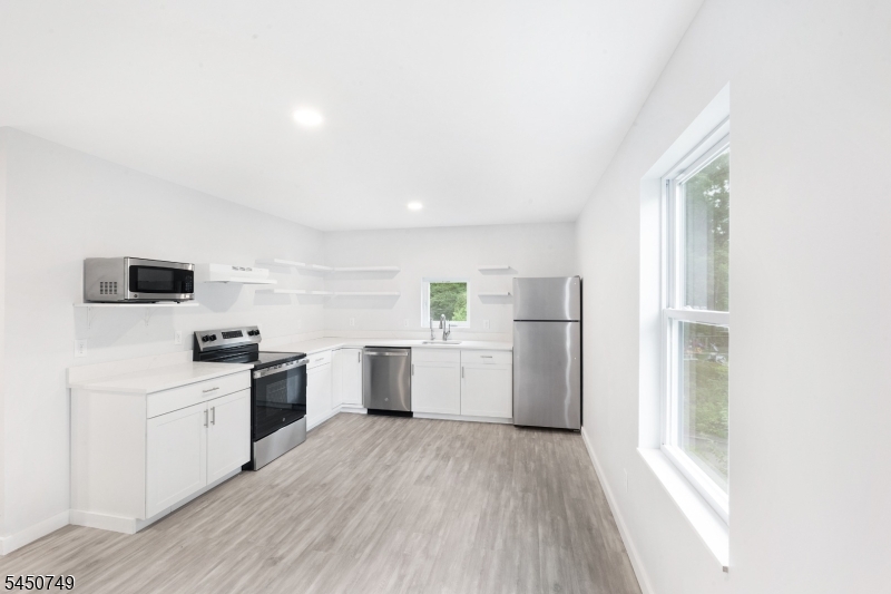 33 Allamuchy Trl