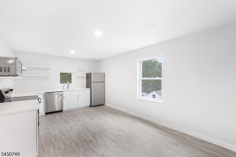 33 Allamuchy Trl