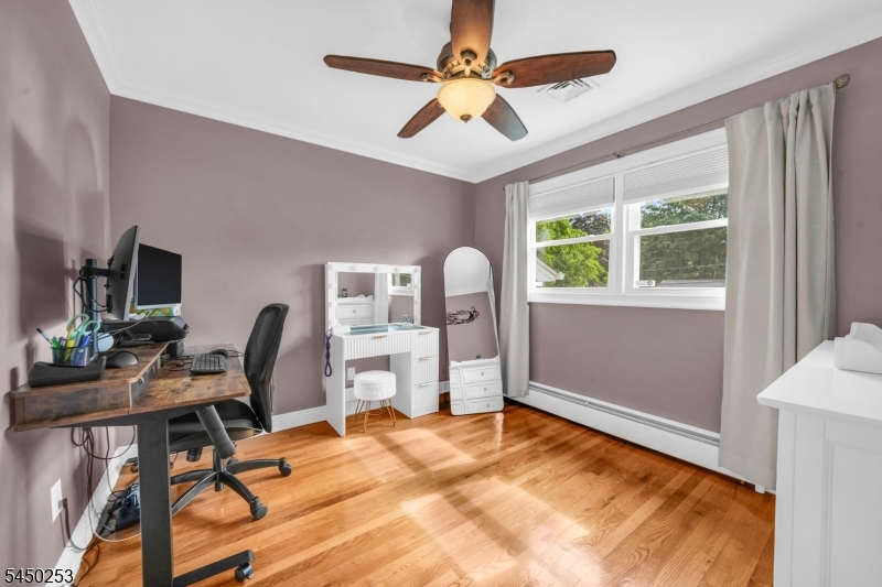 19 Andover Dr