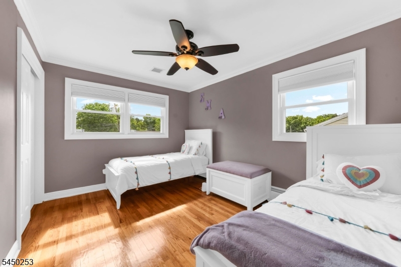 19 Andover Dr