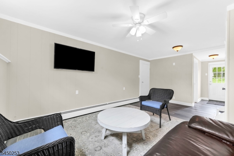 19 Andover Dr