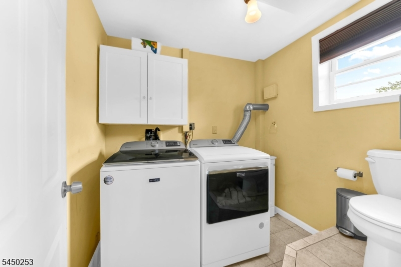 19 Andover Dr