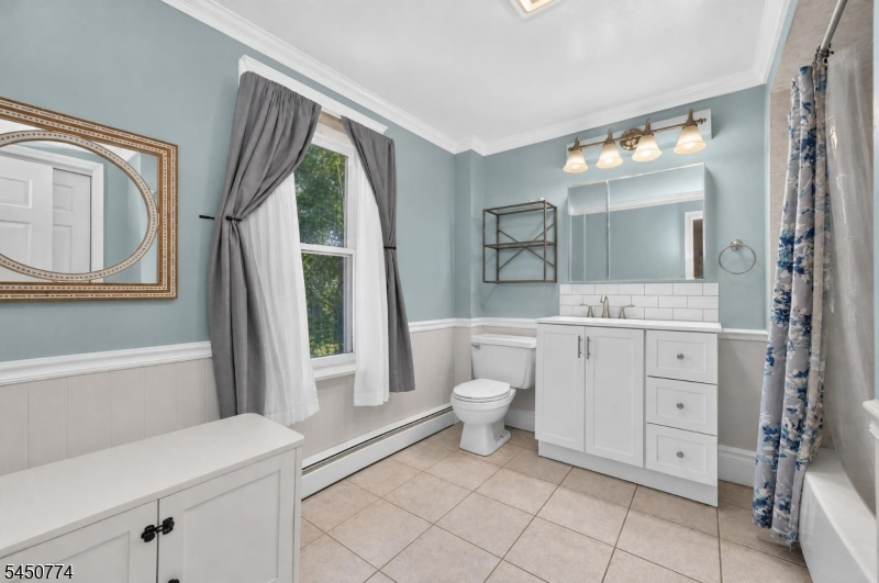 5 Harris Ln