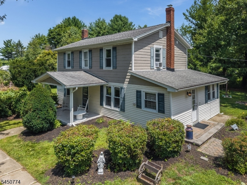 5 Harris Ln