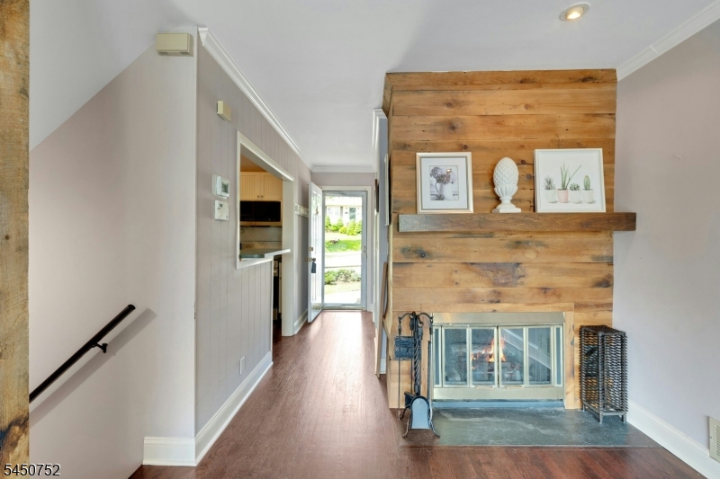 67 Fox Hill Rd