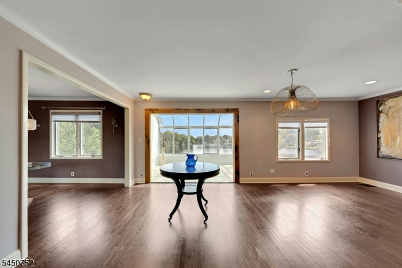 67 Fox Hill Rd