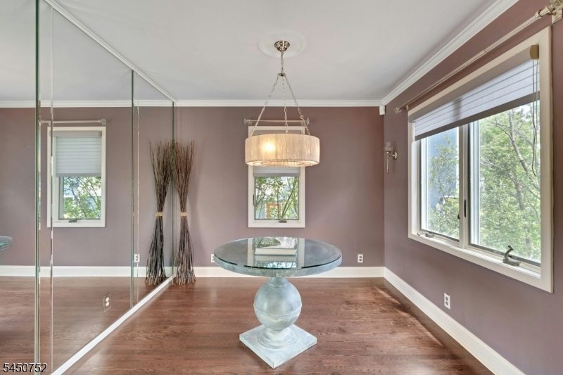 67 Fox Hill Rd