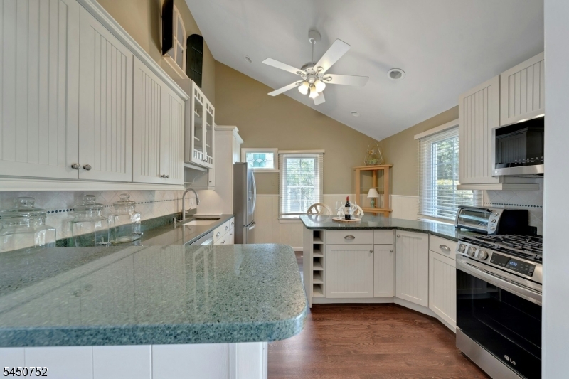 67 Fox Hill Rd