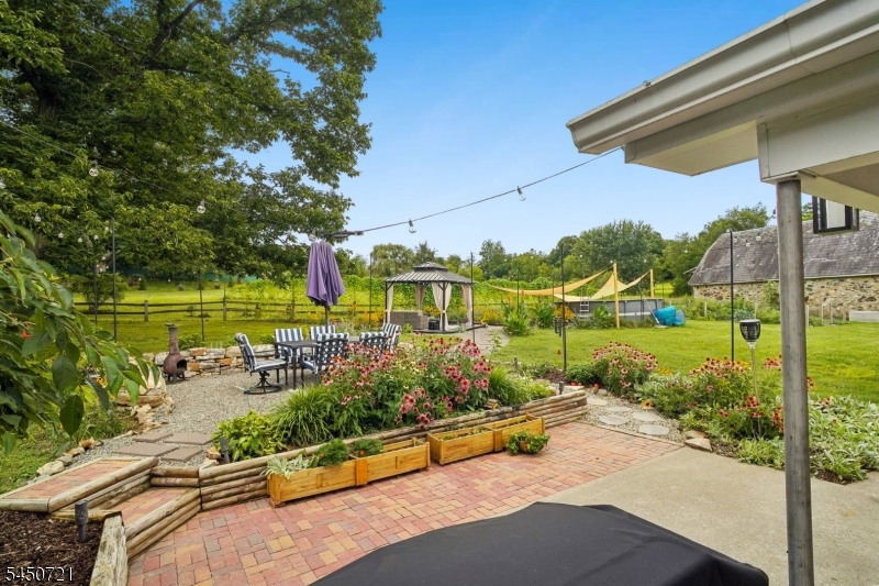 461 Uniontown Rd