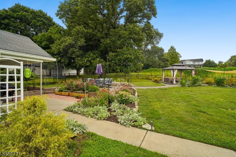 461 Uniontown Rd