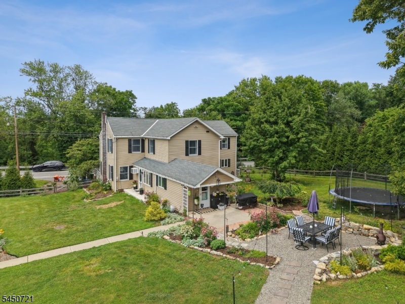 461 Uniontown Rd