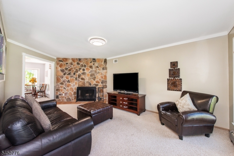 4 Watson Way