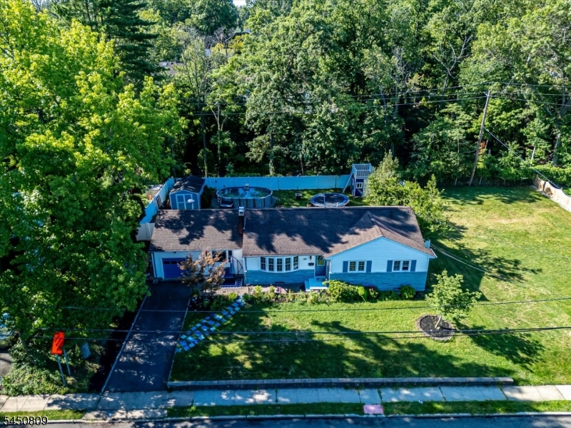 228 Norris Ave