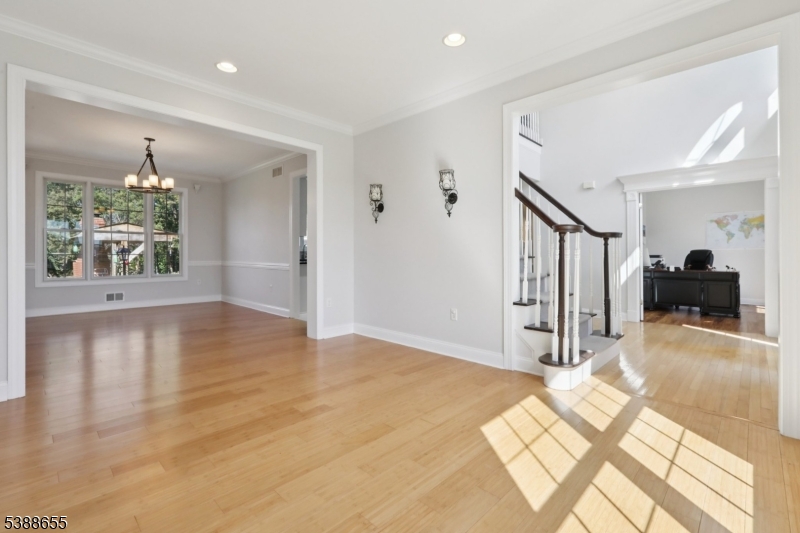 118 Junction Rd