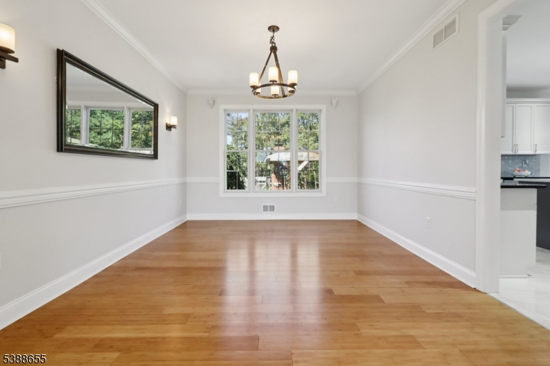 118 Junction Rd