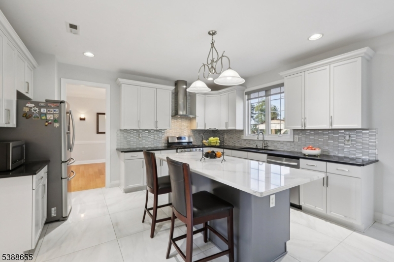 118 Junction Rd