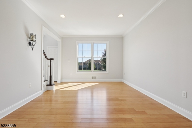 118 Junction Rd