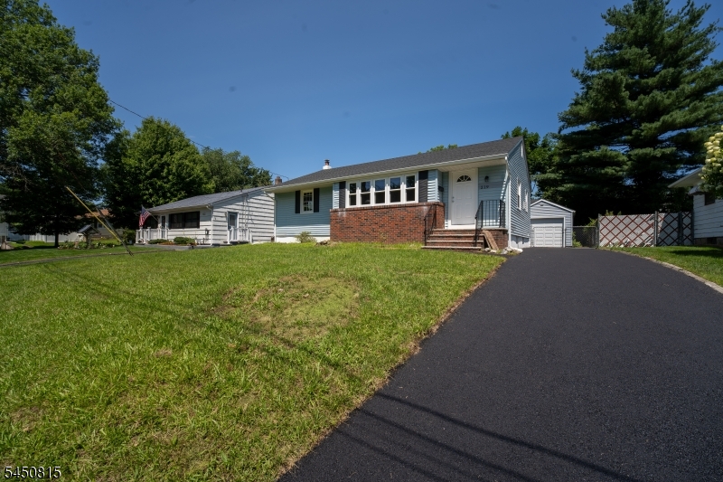 219 Haroldson Pl