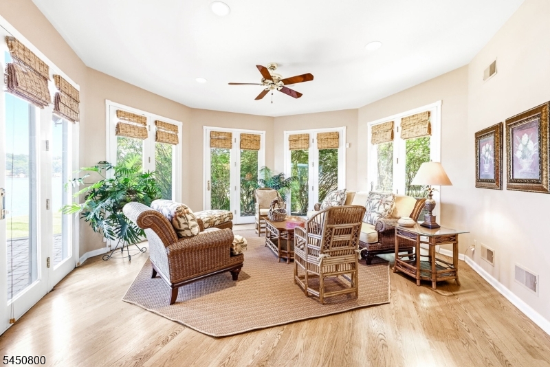 25 Balsam Pkwy