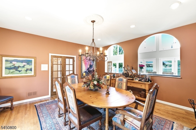 25 Balsam Pkwy