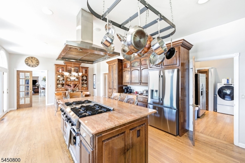 25 Balsam Pkwy