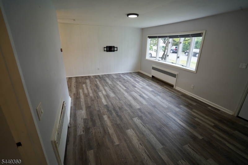 154 Jefferson Ave