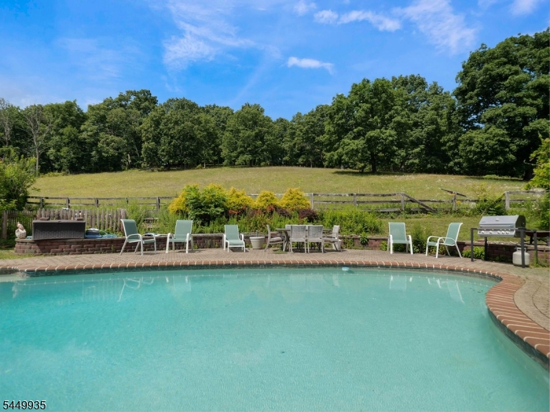 17 Fergerson Rd