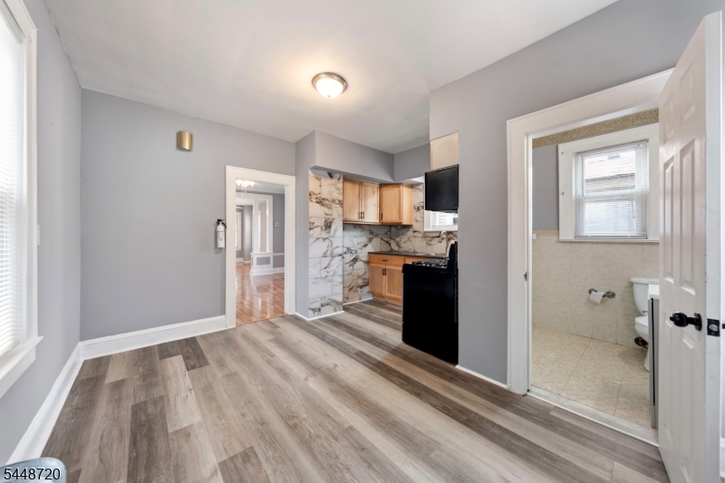317 Mitchell Ave